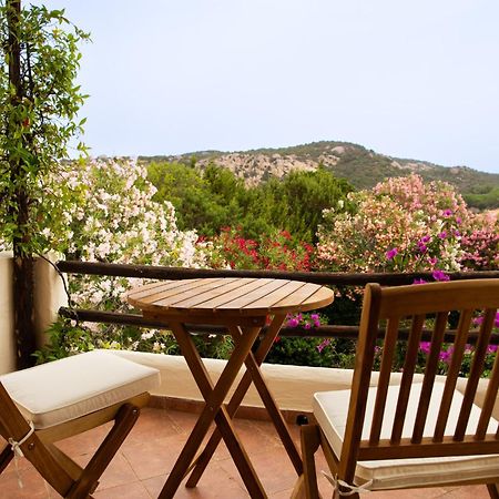 La Jacia Hotel & Resort Baja Sardinia Eksteriør billede