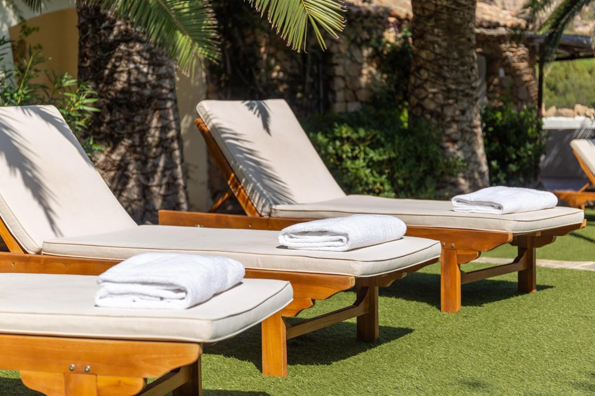 La Jacia Hotel & Resort Baja Sardinia Eksteriør billede